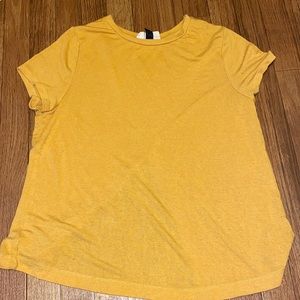 mustard yellow t-shirt